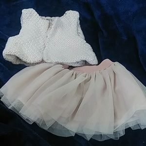 vest and skirt 12 months